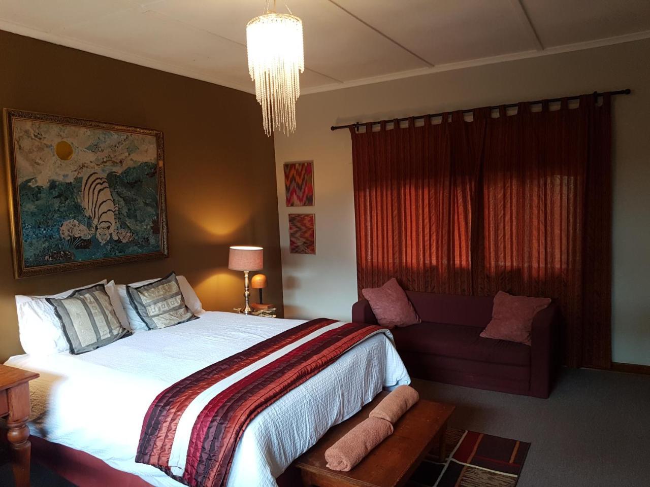 Burnham Road Suite Guest House Bulawayo Extérieur photo